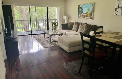 Residence near trails, shopping - Foto 1