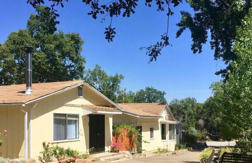 Sierra Sunset Cottage -Yosemite area vacation cottage - Foto 1