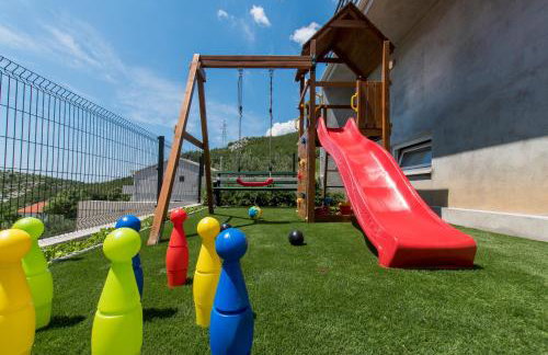 Villa Violet with Salt water pool - Foto 12