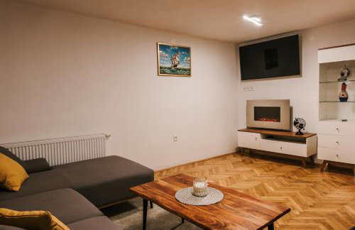 Kuća dide Joze - Photo 38