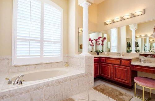 Luxury South Facing Pool Hot Tub Pool Table Air Hockey Gym BBQ 2 Miles to Disney - Foto 30