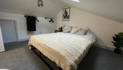 Twelve Cromwell House - Free Parking - 3 Bedrooms - Perfect for contractors - Foto 2
