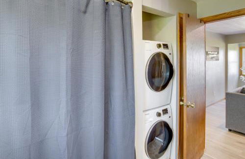 Lakefront Winneconne Home with Private Dock! - Foto 9