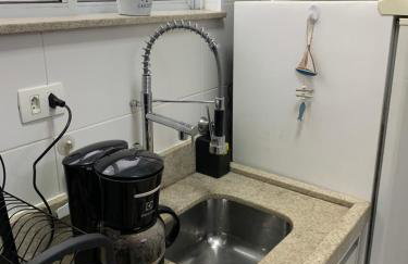 Apartamento em Santos no Gonzaga em frente a praia - Foto 13