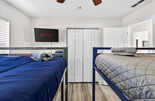 Family Putting Green Oasis BBQ Cornhole Heated Pool - Foto 26