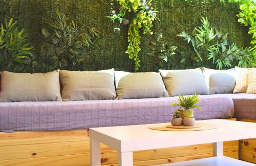 OCEANFRONT CHILLSTAY - 4 Beds and a Pool - Foto 12