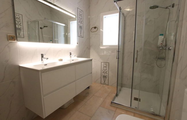 Tess Villa Olmos in M Laga - Foto 13