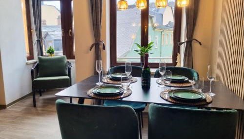 maremar - Design Maisonette Altstadt - 4 Pers - 57qm - Luxus Boxspringbett - Küche - Arbeitsplatz - privater Parkplatz - Foto 3