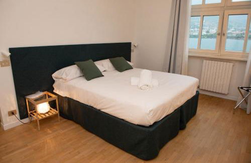 Little Marina Apartment - Lake Como East Side - lake front - Foto 9