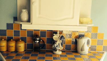 2 bedroomed fisherman’s cottage near quay - Foto 4