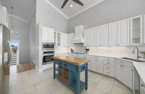 Coral Shores - Huge Beach House with an Ocean View & Private Covered Pool - Foto 9