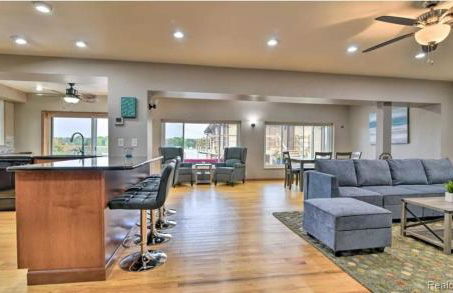 Lakefront Paradise with 7 beds - Fishing - Swimming - Foto 12