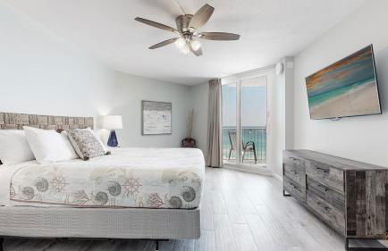 Beachfront - Renovated - Gulf view Bedroom - FLPCB5 - Foto 5