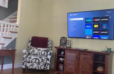 Cozy Cape Cod - Foto 13