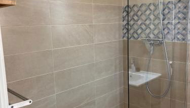 Luxury Villa with Panorama View and Heated Pool - Photo 2