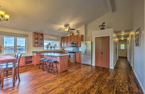 Serene Manoa Valley Home with Tropical Mtn Views! - Photo 5