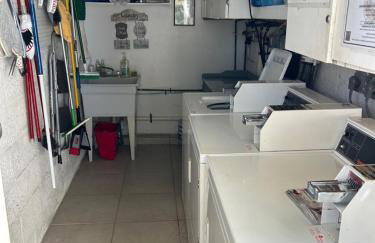 Bahama Beach Club Pompano - Fort Lauderdale - Charming and Cozy Studios & Apartments close to Beach with heated Pool - Photo 43