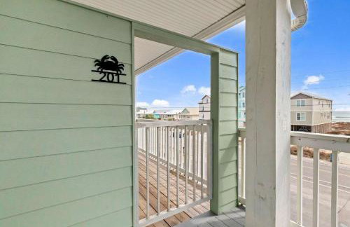 3BR Condo Gulf Views with Pool, Boat Launch and Dock - Photo 39