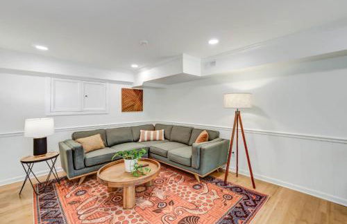 Luxury Mountain Retreat - 4 King Suites & Hot Tub - Photo 42