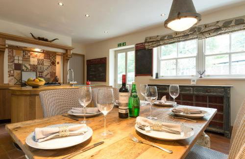 The Coach House - Photo 8