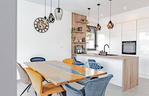 Cozy Home In Zavalatica - Foto 6