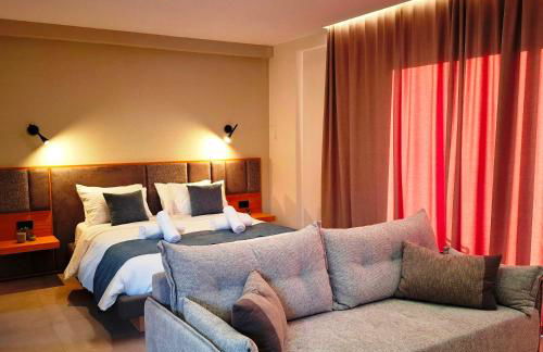 Aelia Luxury Apartments & Pool - Photo 31