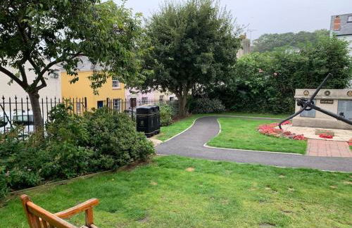 Fermaine, 50m from sea, garden, dogs, town centre - Photo 39