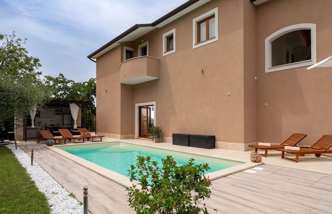 Splendid Villa in Vižinada with Hot Tub - Foto 23