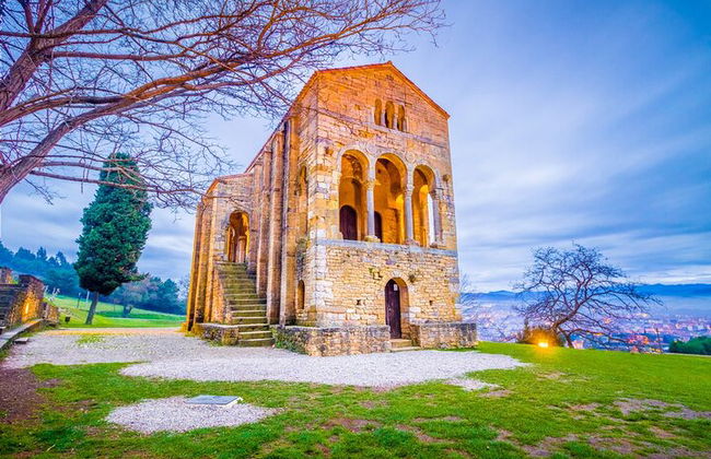 Walking Through Oviedo's Treasures - Private Tour - Photo 6