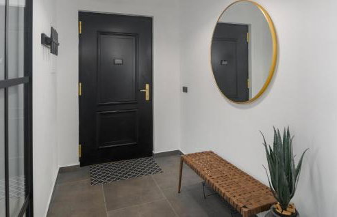 Amazing Home In Strped With Wifi - Photo 31