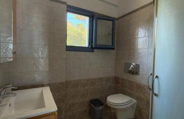 Sunset Apartments - Photo 14