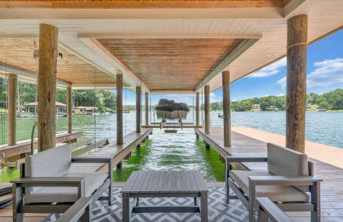 Private Lakefront Oasis - 5 Bedroom, Private Dock, & Firepit - Foto 29