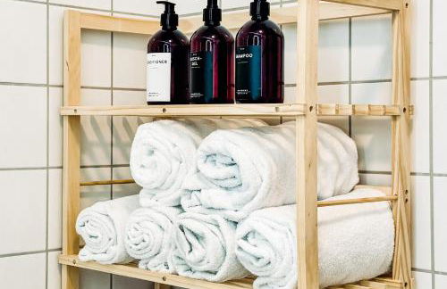 VALEMI BohoChic I 2BR 6PAX I TopLage I Parkplatz I Balkon I Küche - Foto 10