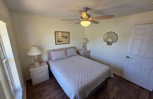 Golf & Poolside Paradise - Foto 16