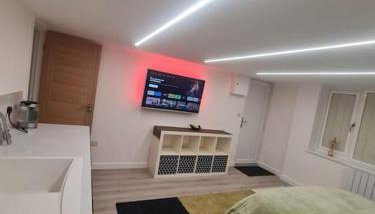 Converted garage ensuite - Foto 3