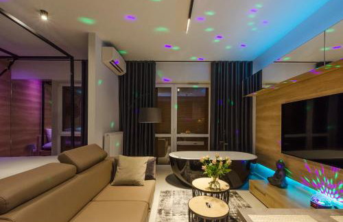 LupoApartments Premium z Klimatyzacją, Jacuzzi, Centrum, OFF Piotrkowska Klimatyzacja Parking w Cenie - Foto 4