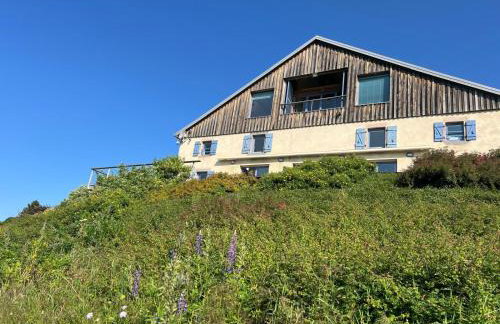 Les Hauts de la Piquante Pierre - Foto 1