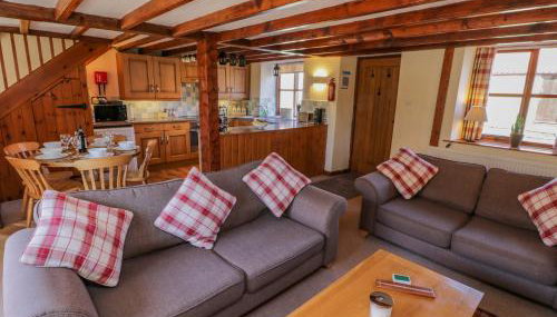 Danby Cottage - Photo 4