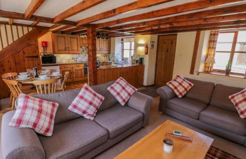 Danby Cottage - Photo 4