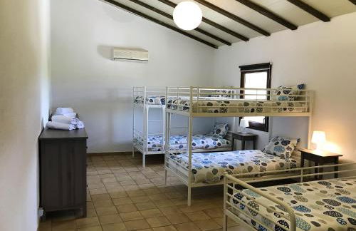 Spacious villa in Can Trabal with private pool and jacuzzi 980 m² - Foto 56