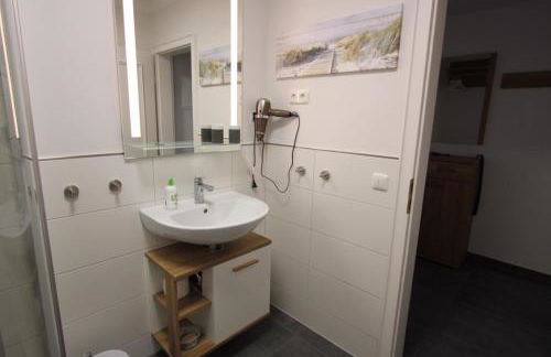 Landhaus am See - mit Strandkorb an der Ostsee - Foto 9