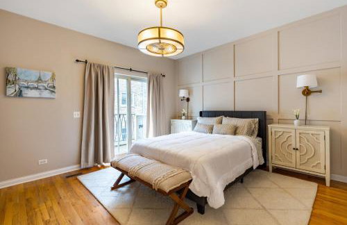 Windy City Getaway - 3BR 2BA Chicago Townhouse home - Photo 34