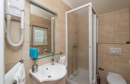 Villa Alegria Cavtat - Comfort Two Bedroom Apartment with Sea View Apartment C - Foto 32