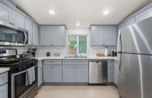 Foothills LA Hideaway Patio Lounge Work-Friendly - Foto 3