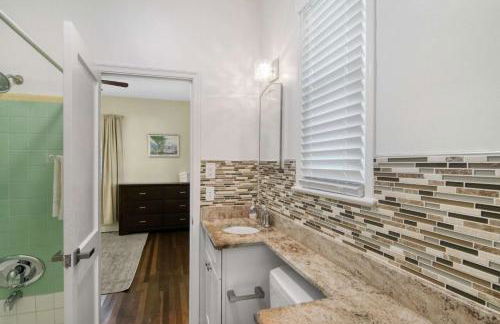 Sun Shells and Seaspray with Lanai - Foto 28