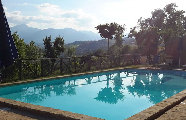 Fabulous Holiday Home With Wifi in Monte San Martino Italy - Photo 13