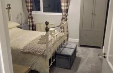 2 Bedroom Garden Flat - Foto 9