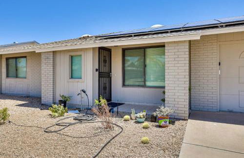 Golfers Oasis! 55 and Sun City West Retreat with Pool - Foto 31