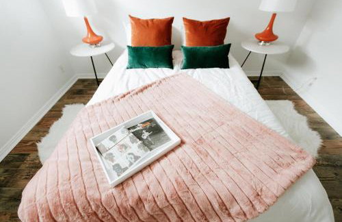 Neon Cool with Pool Clarksville by DT FREE PARKING - Foto 31