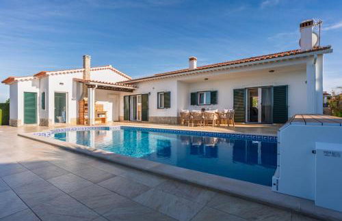 Sunny Ocean Villa with pool near Arrifana beach - Foto 15